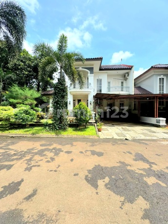 Rumah Hook 2 Lantai Di Senayan Bintaro Sektor 9 Rumah Hook 2 Lantai Di Senayan Bintaro Sektor 9