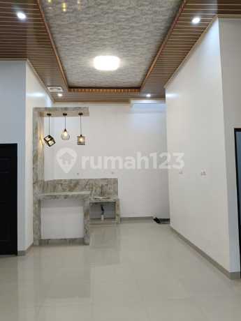 Titian Indah Rumah Hoek Brand New Rapi Shm Dekat Summarecon Bekasi Harga Negotiable Titian Indah Rumah Hoek Brand New Rapi Shm Dekat Summarecon Bekasi Harga Negotiable