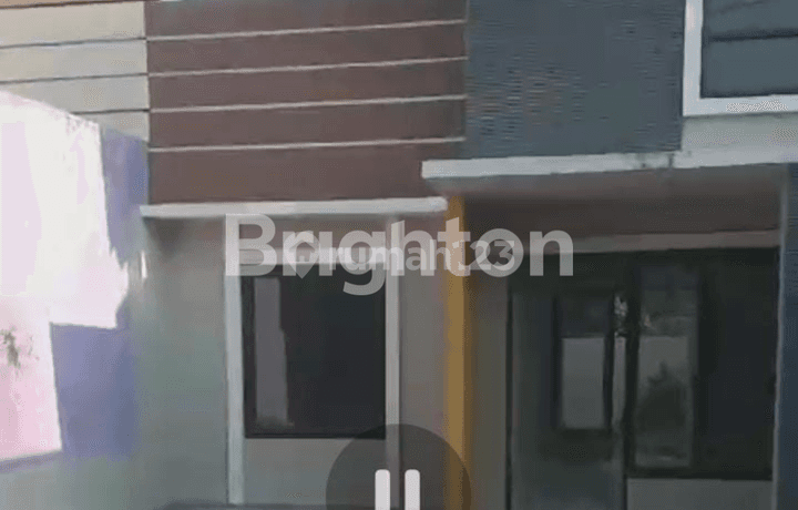 RUMAH 1 LANTAI DI PERUMAHAN ISTANA MENTARI REGENCY SIDOARJO