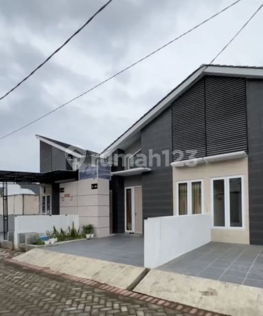 Maharaja Residence - Menganti, Rumah Minimalis Modern Di Menganti, Gresik. 