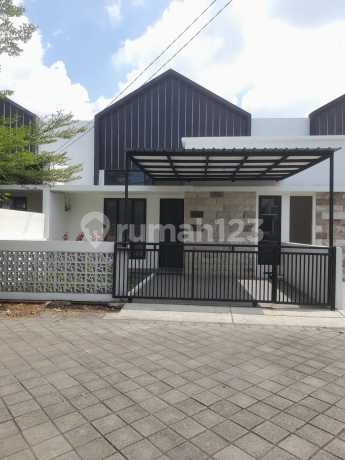 Pesona Sentosa Residence, Tulangan Sidoarjo. Rumah Baru 1Lt Ready di Sidoarjo Pesona Sentosa Residence, Tulangan Sidoarjo. Rumah Baru 1Lt Ready di Sidoarjo