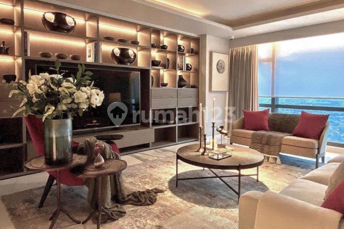 Apartemen Lariz Wood, Elit Ciamik Full Furnish with Private Lift