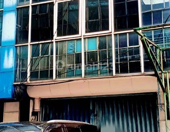Dijual Cepat Ruko 4 Lantai Siap Pakai di Area Super Strategis Jalan Let.Jend Soeprapto, Cempaka Putih, Jakarta Pusat 