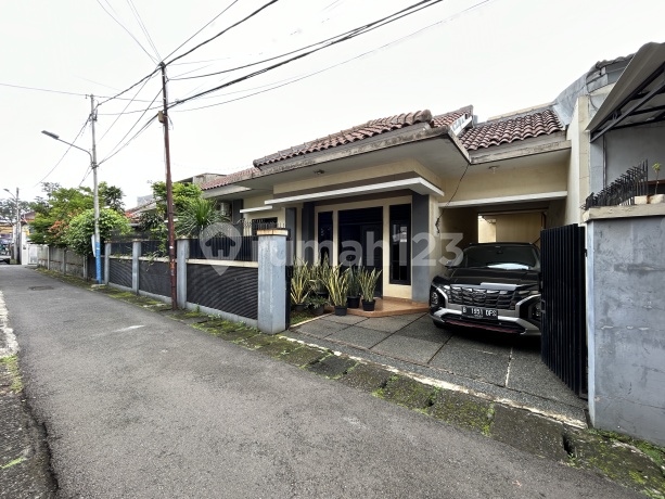 Jual Rumah Luas 252M2 Lebar 18 Meter (Bisa Belah 2) Dekat Akses 2 Mobil Jual Rumah Luas 252M2 Lebar 18 Meter (Bisa Belah 2) Dekat Akses 2 Mobil