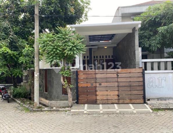Rumah Modern Di Taman Cipulir Estate Cipadu Tangerang
