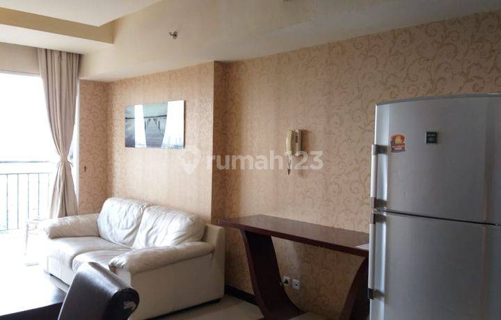 Dijual 2 BR Marbella Kemang Residence Furnished Lantai Sedang