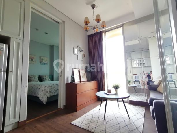 Dijual 1BR The Kuningan Place View Swimming Pool