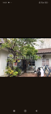 Dijual Rumah Siap Huni, Super Luas, Hgb, Row Jalan 2 Mobil, Semi Furnished, Hadap Timur, Bebas Banjir #stevanusxmdm Dijual Rumah Siap Huni, Super Luas, Hgb, Row Jalan 2 Mobil, Semi Furnished, Hadap Timur, Bebas Banjir #stevanusxmdm