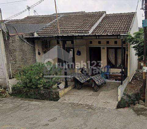 Rumah Hook Di Perumahan Cibinong Alam Lestari Bogor