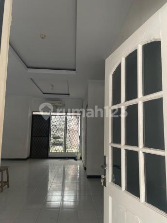 Rumah taman pajajaran pusat kota Bogor Rumah taman pajajaran pusat kota Bogor