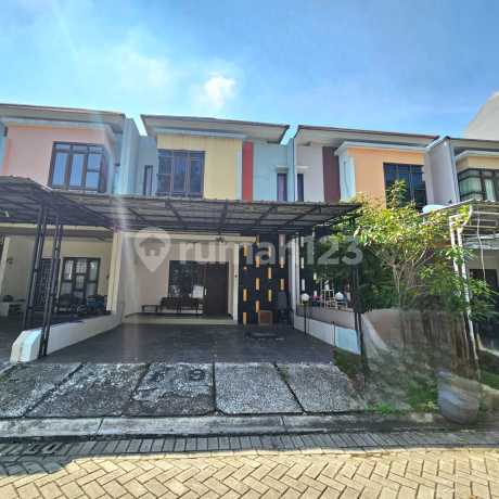 Rumah 2,5 Lantai Siap Huni,Bebas Banjir,Harga Murah,Semi Furnished di Cluster Valeria,Metland Menteng,Cakung,Jakarta Timur Nempel Jakarta Garden City