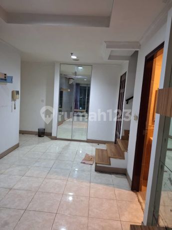 Dijual Cepat Apartement Moi, French Walk Tower Nice Garden Dijual Cepat Apartement Moi, French Walk Tower Nice Garden