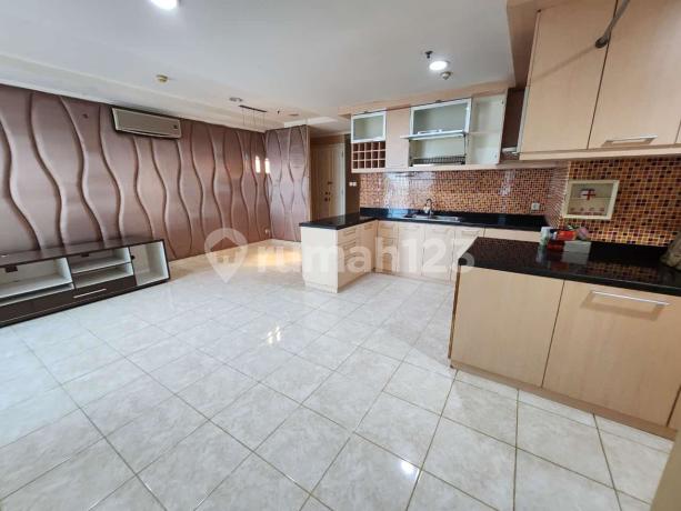 Dijual Apartemen Frenchwalk Moi di Kelapa Gading Jakarta