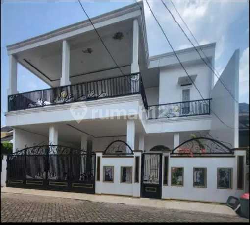 Rumah Jual Cepat Semi Furnished SHM di Curug Garden, Tangerang