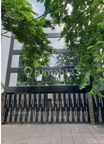 For Quick Sale: 7-Story Gedung Kebun Sirih