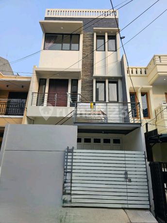 Turun Harga !!!!! Brand New Minimalis Rumah Sunter Hadap Utara