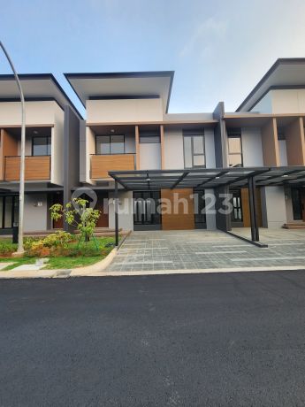 Affordable Sale, Negotiable Price, 2-Story Ready-to-Occupy House Near Clubhouse at Mulberry Residence, The Orchard Summarecon Bekasi. Affordable Sale, Negotiable Price, 2-Story Ready-to-Occupy House Near Clubhouse at Mulberry Residence, The Orchard Summarecon Bekasi.