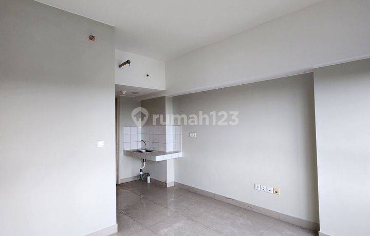 Jual Rugi Apartemen The Springlake View Tipe Studio Kosongan Dan Masih Baru Di Tower Elodea Dekat Summarecon Mal Bekasi