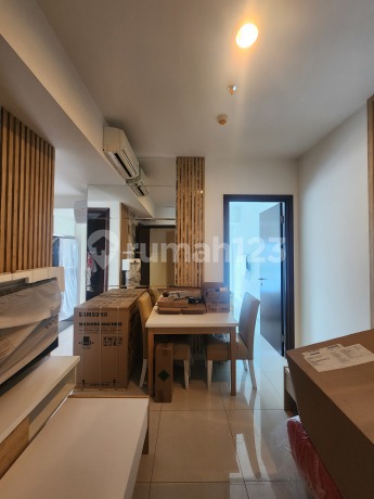 Jual Cepat Apartemen The Kensington Royal Suites Tipe 1 Kamar Tidur Furnished Bagus Dekat Summarecon Kelapa Gading