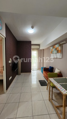 Jual Apartemen Tipe 2 Kamar Tidur Furnished Bagus Siap Huni View Kolam Renang di Menara Caldesia Apartemen The Springlake Dekat Summarecon Bekasi