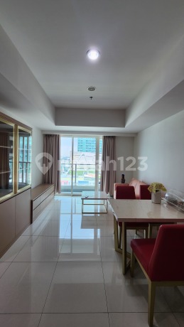 Sell at the cheapest price Type 2 Bedroom Fully Furnished Ready to Occupy at Menara Dallington The Kensington Royal Suites Apartment Near Bella Terra Mall and Kelapa Gading Mall