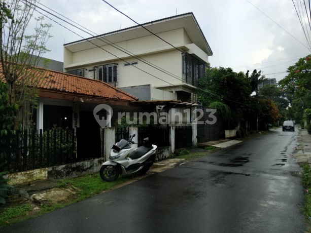 Tanah Dijual Cepat Ada Bangunan Tua Dekat Belakang One Bel Park Fatmawati Tanah Dijual Cepat Ada Bangunan Tua Dekat Belakang One Bel Park Fatmawati