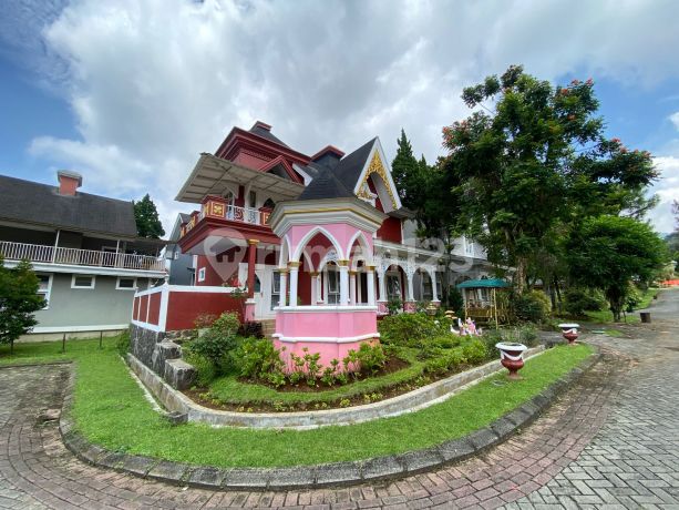 Villa Kota Bunga Hook Full Furnished Nyaman Siap Hun Villa Kota Bunga Hook Full Furnished Nyaman Siap Hun