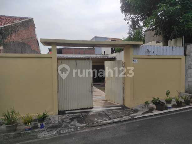 Rumah  Dijual Ls 206 m2 SHM Hak Milik  Perum Bukit Sendangmulyo Tembalang Semarang Timur
