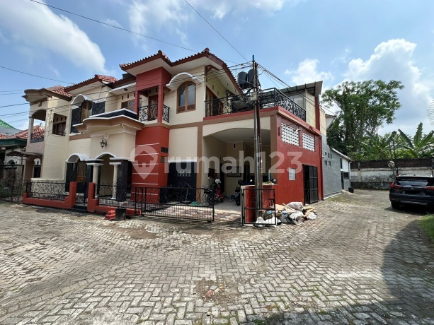 Dalam Perum One Gate Dijual Cepat Rumah Baru di Jalan Kaliurang Dalam Perum One Gate Dijual Cepat Rumah Baru di Jalan Kaliurang