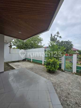 Hitung Tanah Rumah Hook Taman Kedoya Baru Jakarta Barat Dekat Pintu Tol Kebon Jeruk