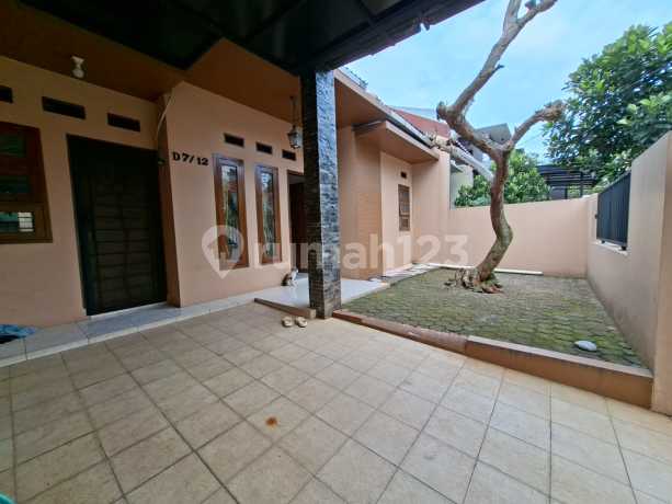 Mount Lestari Villa House Ciputat