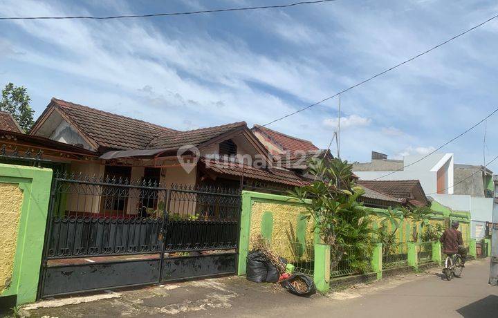 Rumah Dijual Posisi Hoek Perumnas Suradita