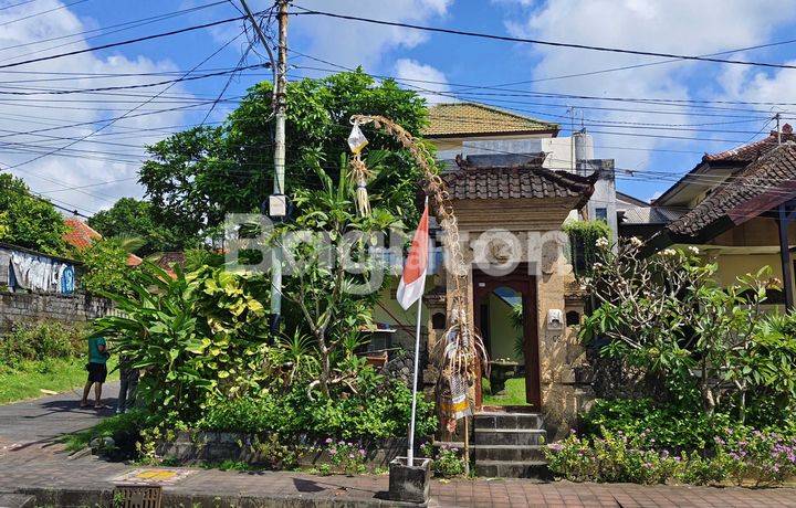 Rumah luas di area Permata Nusa Dua Siligita Bali