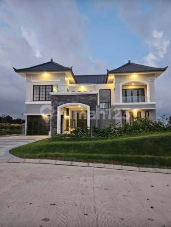 Dijual Rumah Mewah Villa Panbil Batam