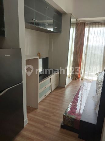 Fully Furnished Apartment, Just Bring Your Suitcase at Casa De Parco BSD City