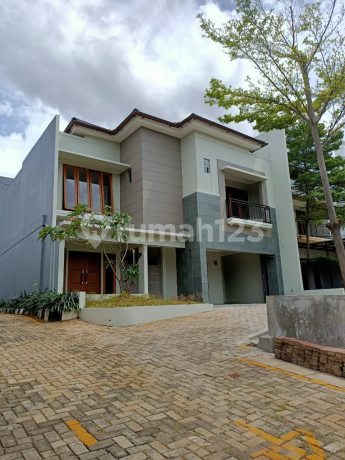 Rumah Bagus 2 Lantai di Perumahan Gedong Prima Jl. Raya Ceger Cipayung, Jakarta Timur