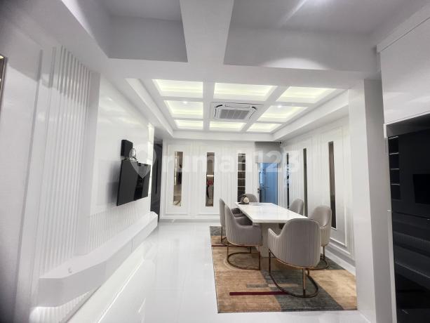 Dijual Apartement Semi Furnished Interior Mewah di Tower Dorada The Mansion Kemayoran Jakarta Pusat