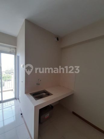 Strategic Grand Palm Apartment Duri Kosambi West Jakarta