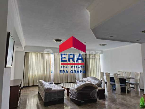 Prapanca Apartment 3 BR Semi Furnished Nice