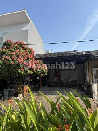 Dijual Rumah Full Furnished di Komp Essence Park, Jatibening Baru