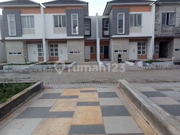 Rumah di Cinere Park View, Cinere, Depok, Bagus, Asri