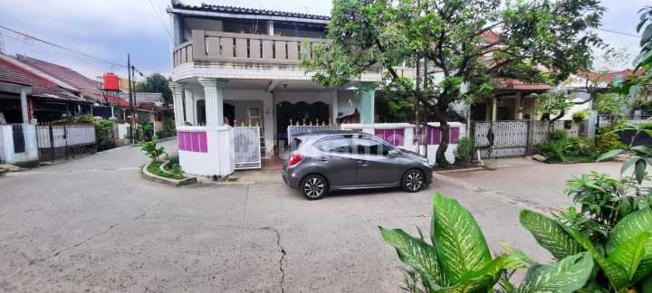 Dijual Rumah Hook 2 Lantai di Komplek Chandra Baru, Jati Rahayu Dijual Rumah Hook 2 Lantai di Komplek Chandra Baru, Jati Rahayu