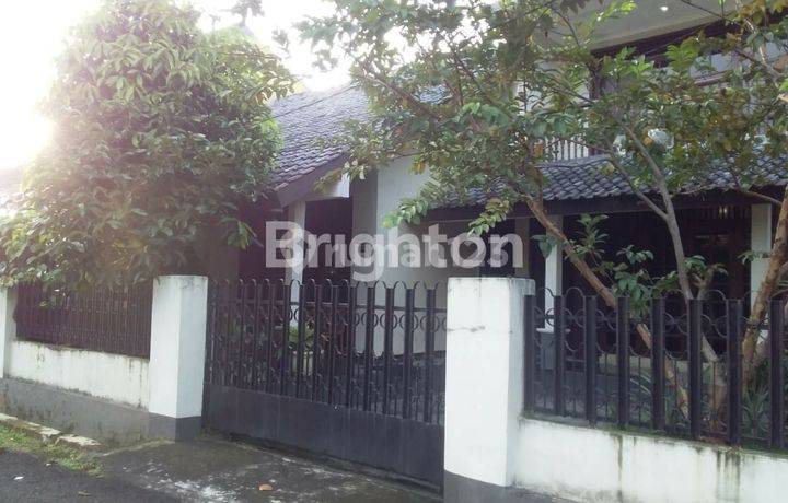 RUMAH CANTIK DAN ASRI SIAP HUNI DI PERUMAHAN KEDUNG BADAK BARU