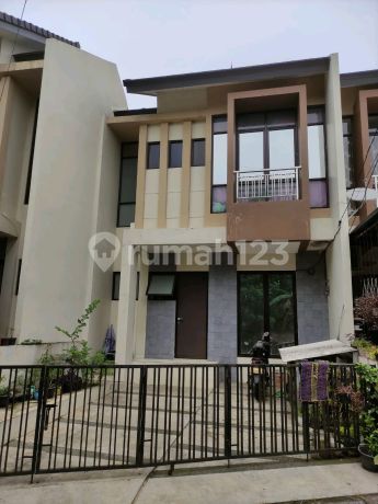 Rumah Minimalis Strategis di Pamulang, Dekat Pamulang Square