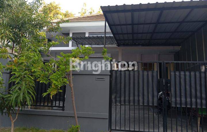 RUMAH DI ALAM GALAXY KOSONGAN