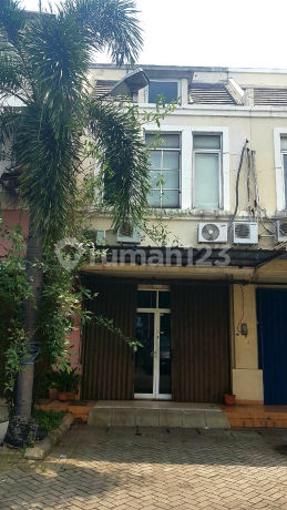 Rumah Bebas Banjir 9 Menit ke Green Sedayu Mall 3 Kt Dibantu KPR J39811 Rumah Bebas Banjir 9 Menit ke Green Sedayu Mall 3 Kt Dibantu KPR J39811