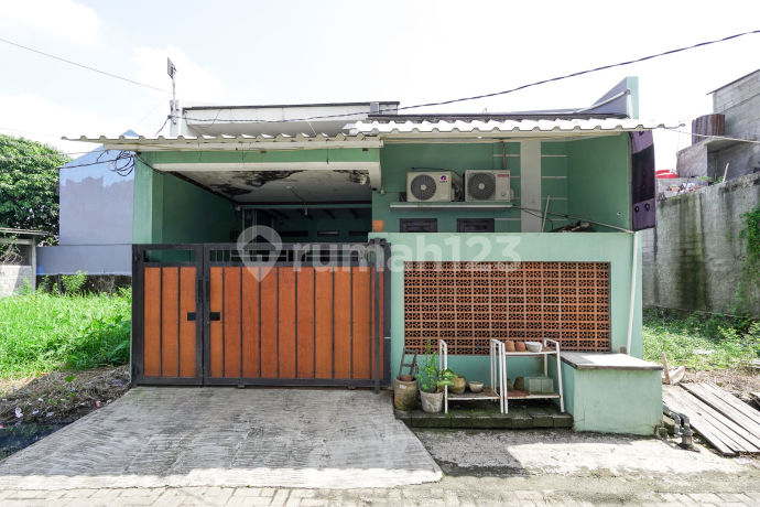 Rumah SHM Hadap Selatan 15 Mnt ke Kcm Wisma Asri Dibantu KPR J-44207 Rumah SHM Hadap Selatan 15 Mnt ke Kcm Wisma Asri Dibantu KPR J-44207