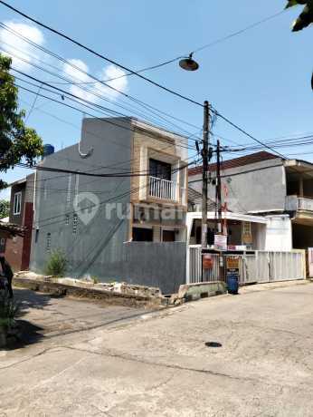 Rumah Dua Lantai Siap Huni Grand Kahuripan Klapanunggal