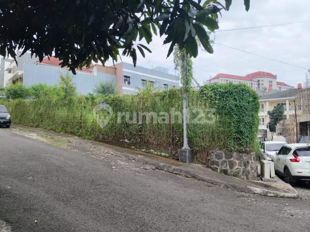 For Sale  Land in Syailendra 1 complex (opposite Setrasari Mall)
