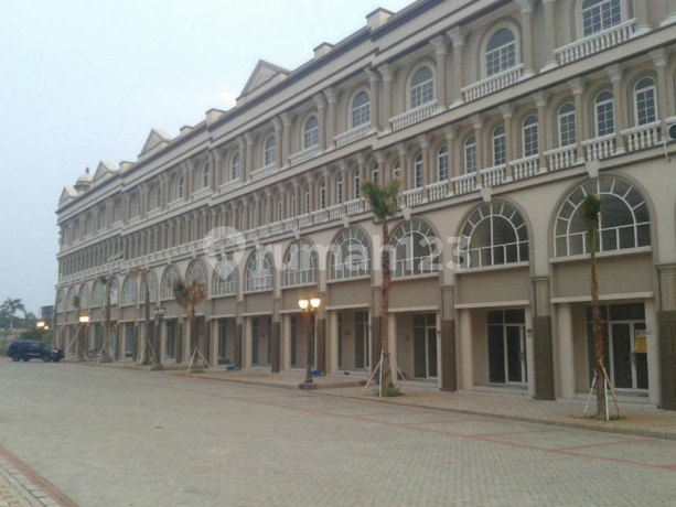 Dijual Ruko Sedayu Square Cengkareng Unit Rapi Siap Pakai 4 Lantai Dijual Ruko Sedayu Square Cengkareng Unit Rapi Siap Pakai 4 Lantai